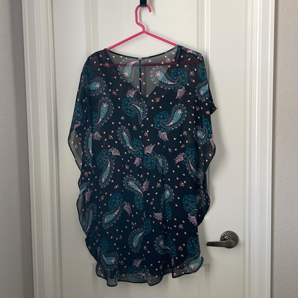Express Dress - Picture 2 of 3